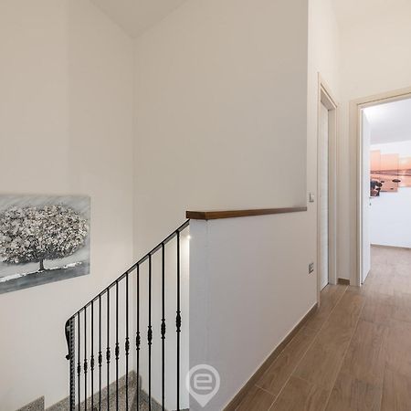 Villa Monica - Suites Иглесиас Экстерьер фото