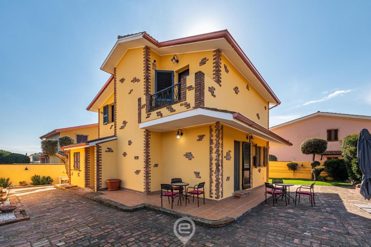 Villa Monica - Suites Иглесиас Экстерьер фото