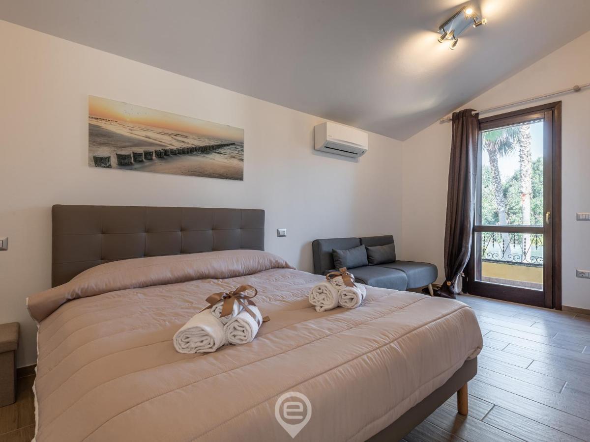 Villa Monica - Suites Иглесиас Экстерьер фото