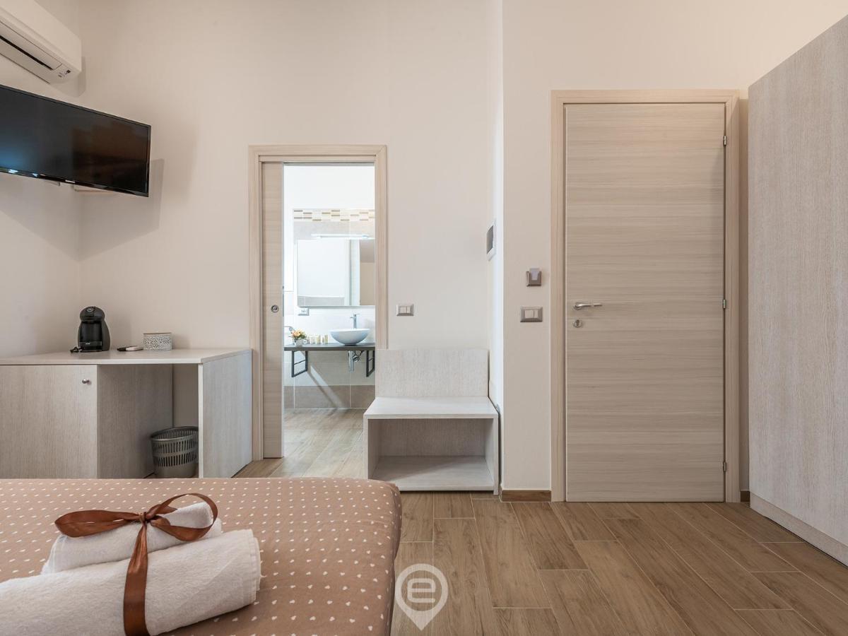 Villa Monica - Suites Иглесиас Экстерьер фото